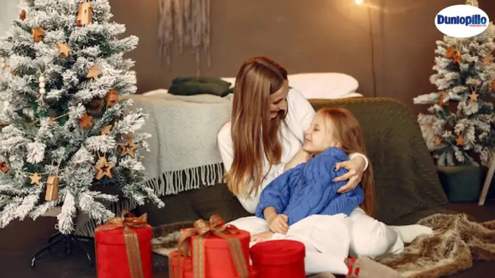 Thêm Cây Thông Noel Trong Phòng Ngủ Thêm Cây Thông Noel Trong Phòng Ngủ