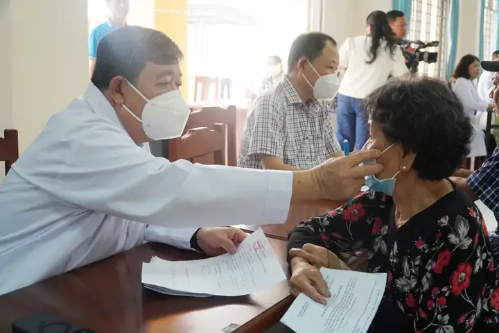 Bác Sĩ Ckii Trần Thị Minh Nguyệt: Đứng Đầu Khoa Sản Bệnh Viện Nguyễn Đình Chiểu