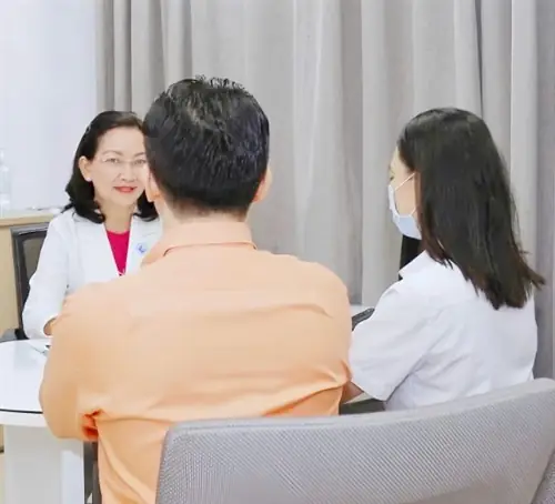 Bác Sĩ Hoàng Thị Diễm Tuyết: Người Lãnh Đạo Trụ Cột Của Khoa Sản Bệnh Viện Từ Dũ