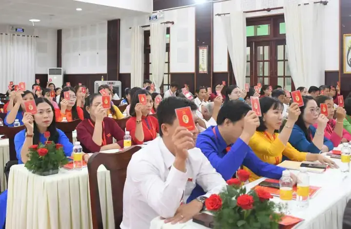 Trương Tấn Sơn Là Ai? Sự Thật Về Nhà Sản Xuất Phim Ảnh Và Hành Trình Gây Dựng Sự Nghiệp