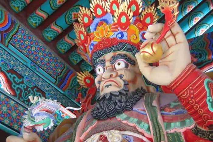 Tứ Đại Thiên Vương: Nguồn Gốc, Ý Nghĩa Và Vị Trí Trong Văn Hóa Phật Giáo