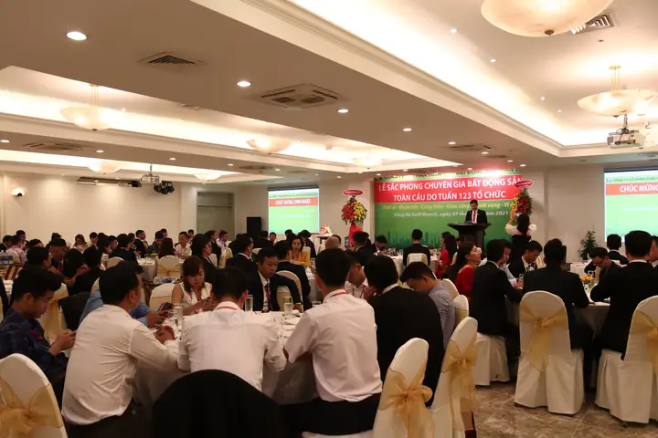 Tuấn 123 Là Ai? Khám Phá Câu Chuyện Đằng Sau Một Trong Những Công Ty Bất Động Sản Nổi Bật Tuấn 123 Là Ai? Khám Phá Câu Chuyện Đằng Sau Một Trong Những Công Ty Bất Động Sản Nổi Bật