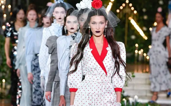 Vedette Là Ai? Vị Thế, Ý Nghĩa Và Những Hiểu Lầm Cần Giải Đáp