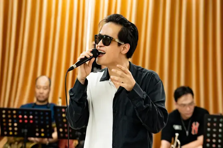 Vợ Của Hòa Hiệp Là Ai? Sự Thật Về Đời Tư Và Quan Điểm Hôn Nhân Của Nam Diễn Viên