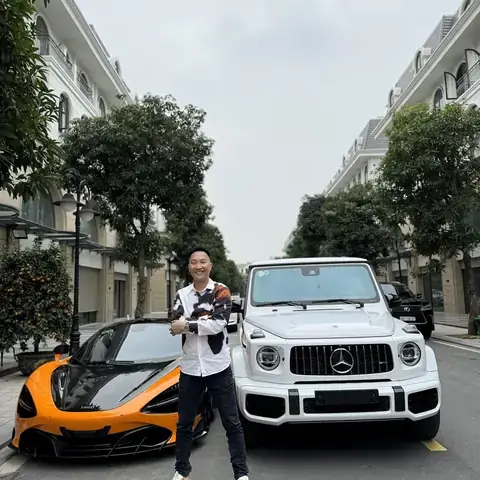 Vợ Của Huấn Hoa Hồng Là Ai? Tiểu Sử Và Đời Tư Của Thúy Kiều