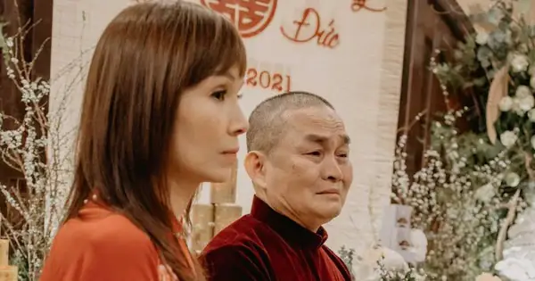 Vợ Của Danh Hài Xuân Hinh Là Ai? Tiểu Sử Và Câu Chuyện Hôn Nhân Viên Mãn Vợ Của Danh Hài Xuân Hinh Là Ai? Tiểu Sử Và Câu Chuyện Hôn Nhân Viên Mãn