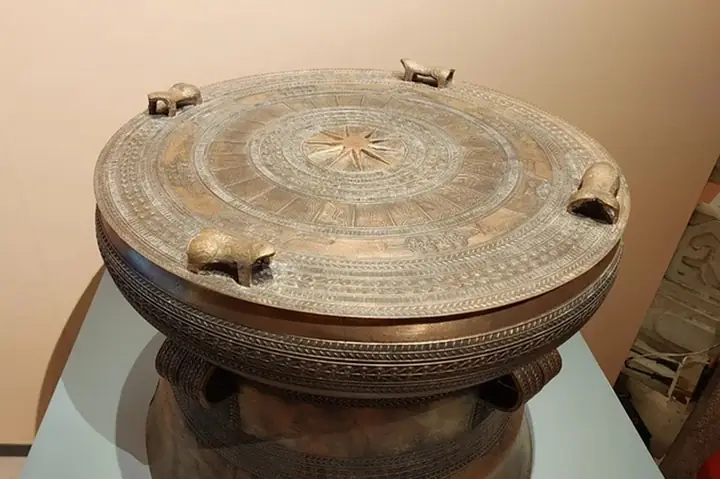 Vua Hùng Đầu Tiên Là Ai? Khám Phá Chi Tiết Về Nguồn Gốc, Lịch Sử Và Vai Trò Của Các Vị Vua Hùng Trong Nền Văn Minh Việt Cổ