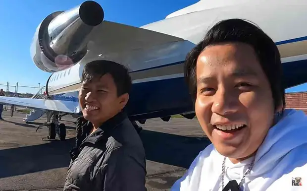 Vương Phạm Là Ai? Tiểu Sử Và Hành Trình Trở Thành Triệu Phú Gốc Việt Tại Mỹ