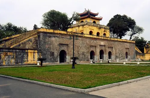 Sau khi lên ngôi vua, Ngô Quyền đã chọn địa điểm nào làm kinh đô cho nhà nước độc lập? Sau Khi Lên Ngôi Vua, Ngô Quyền Đã Chọn Địa Điểm Nào Làm Kinh Đô Cho Nhà Nước Độc Lập?